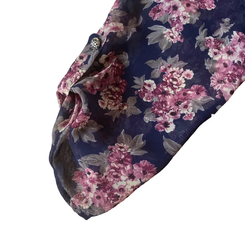 Papermoon women's size M sheer blue and pink floral blouse with button sleeves - Image 8