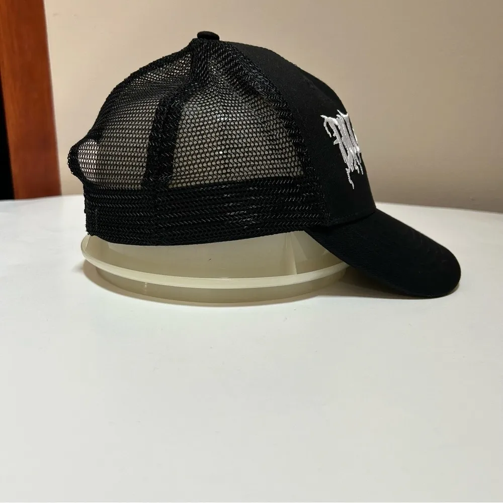 Dolls Kill Embroidered Snapback Trucker Cap - Image 4