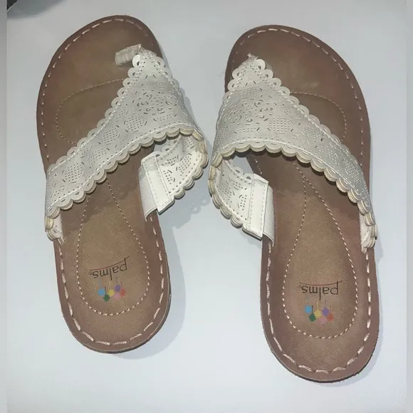 PALMS Women’s 10 Perforated Thong Sandals White on Brown Flip Flop Slip On Comfy - Image 2