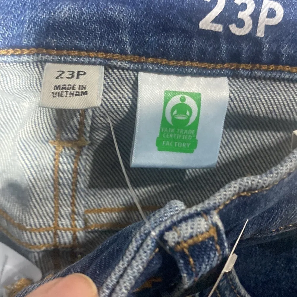 J crew Petite vintage slim-straight jean 23P NWT - Image 6
