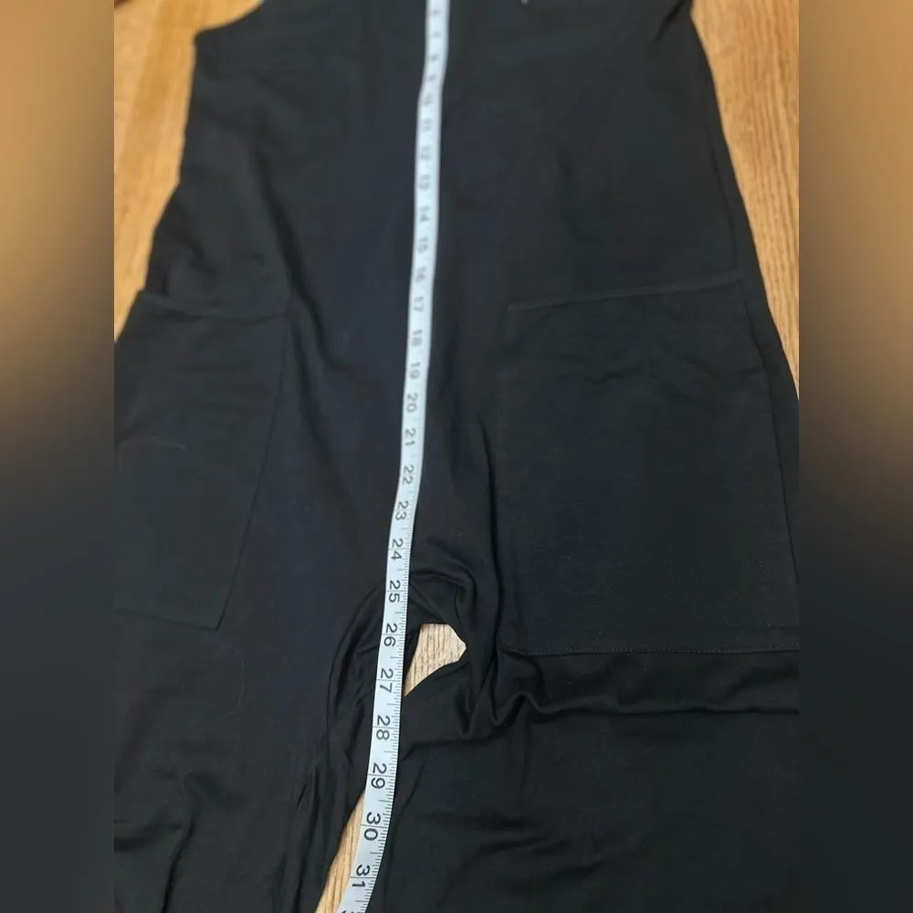 Racer back onesie NWOT black long pants two pockets adj straps sz small - Image 2