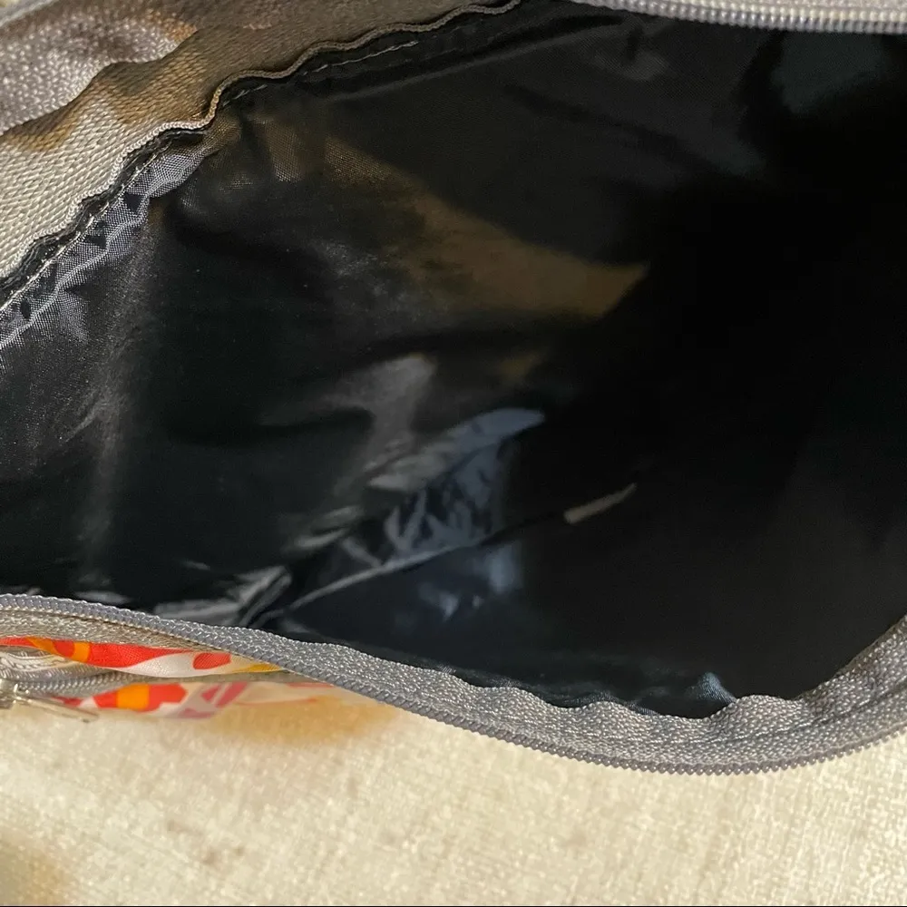 LeSportSac Women’s Purse - Image 8