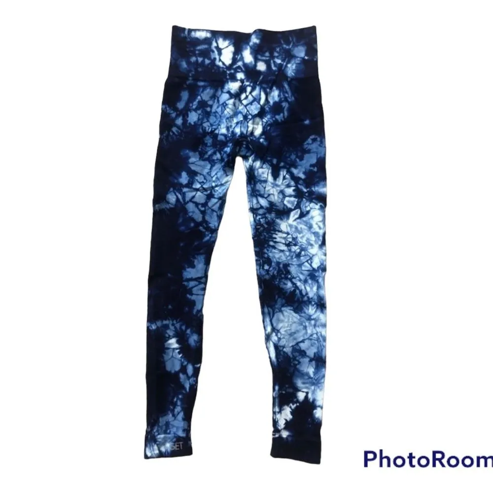 SET ACTIVE blue crush tie dye leggings NEW! Size M - Image 7