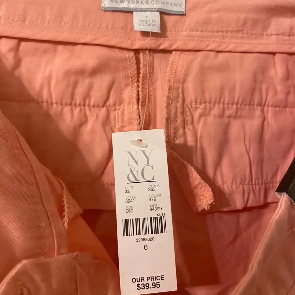 New NWT New York & Company Straight‎ Leg Pink Salmon Slim Ankle Capris Size 6 Orange - Image 4