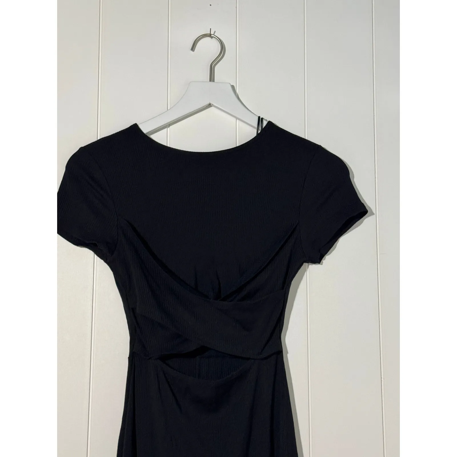 Alya Francesca XS Knee Length Knotted Draped Cut-Out Black Short Sleeve Dress - Image 8