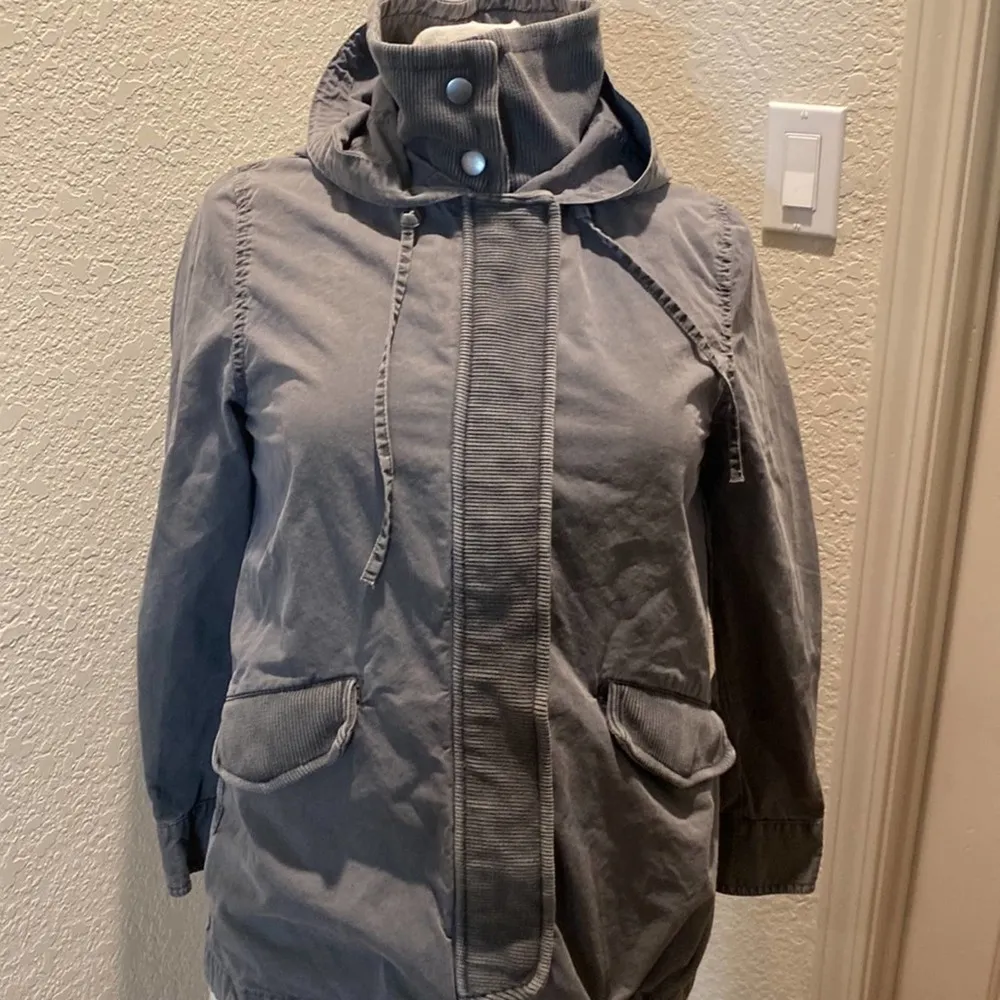 Melrose and Market Gray Women’s Zipper Jacket Hooded High Collar EUC Sz XS - Image 30