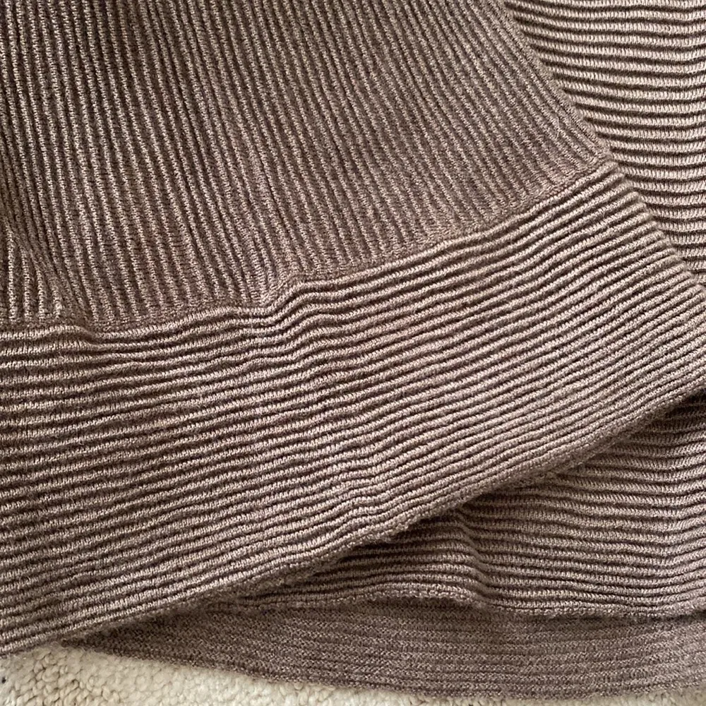 Stunning Free People Sweater - Image 5