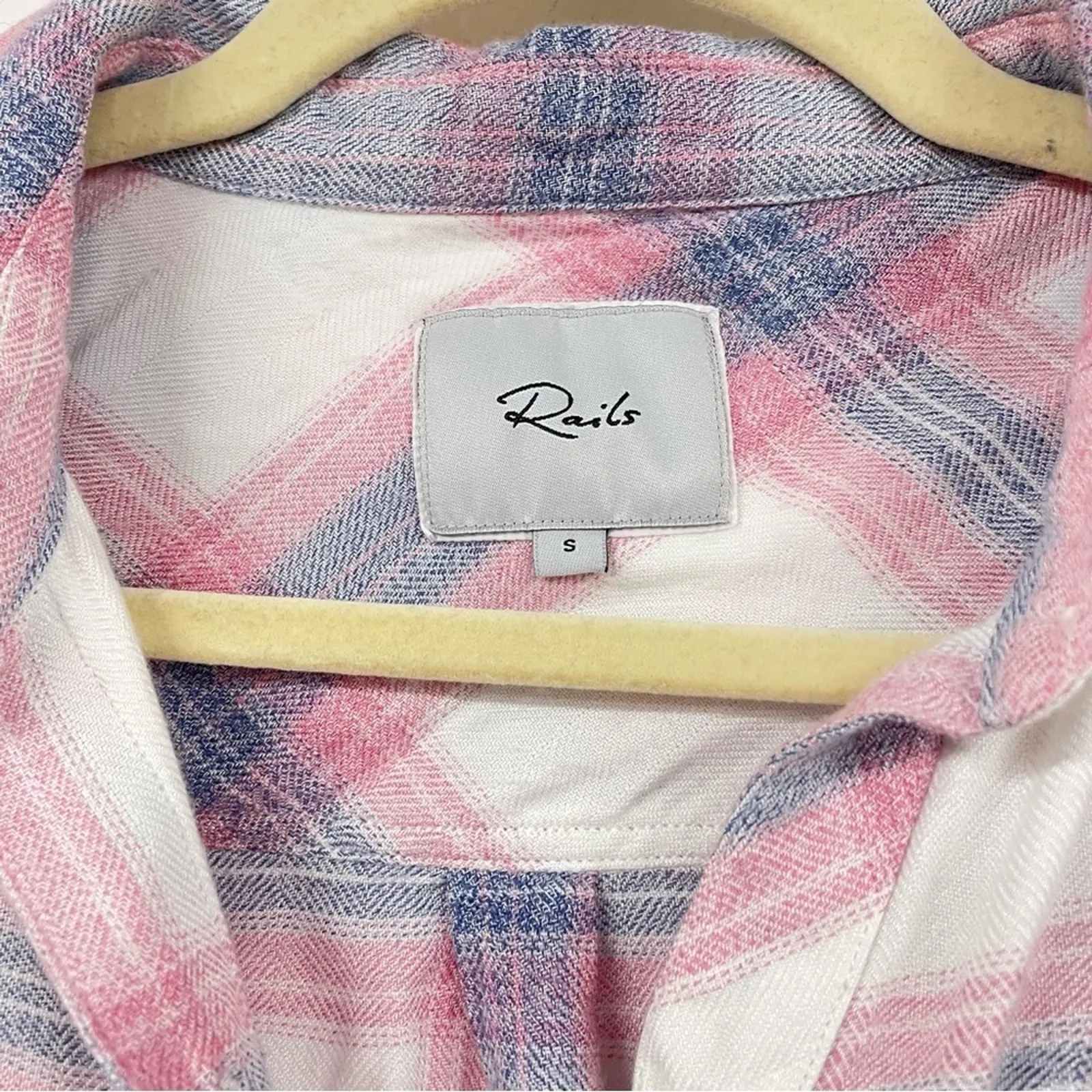 Rails Pink Blue & White Plaid Casual Button Down Shirt Blouse Womens S Hunter - Image 4