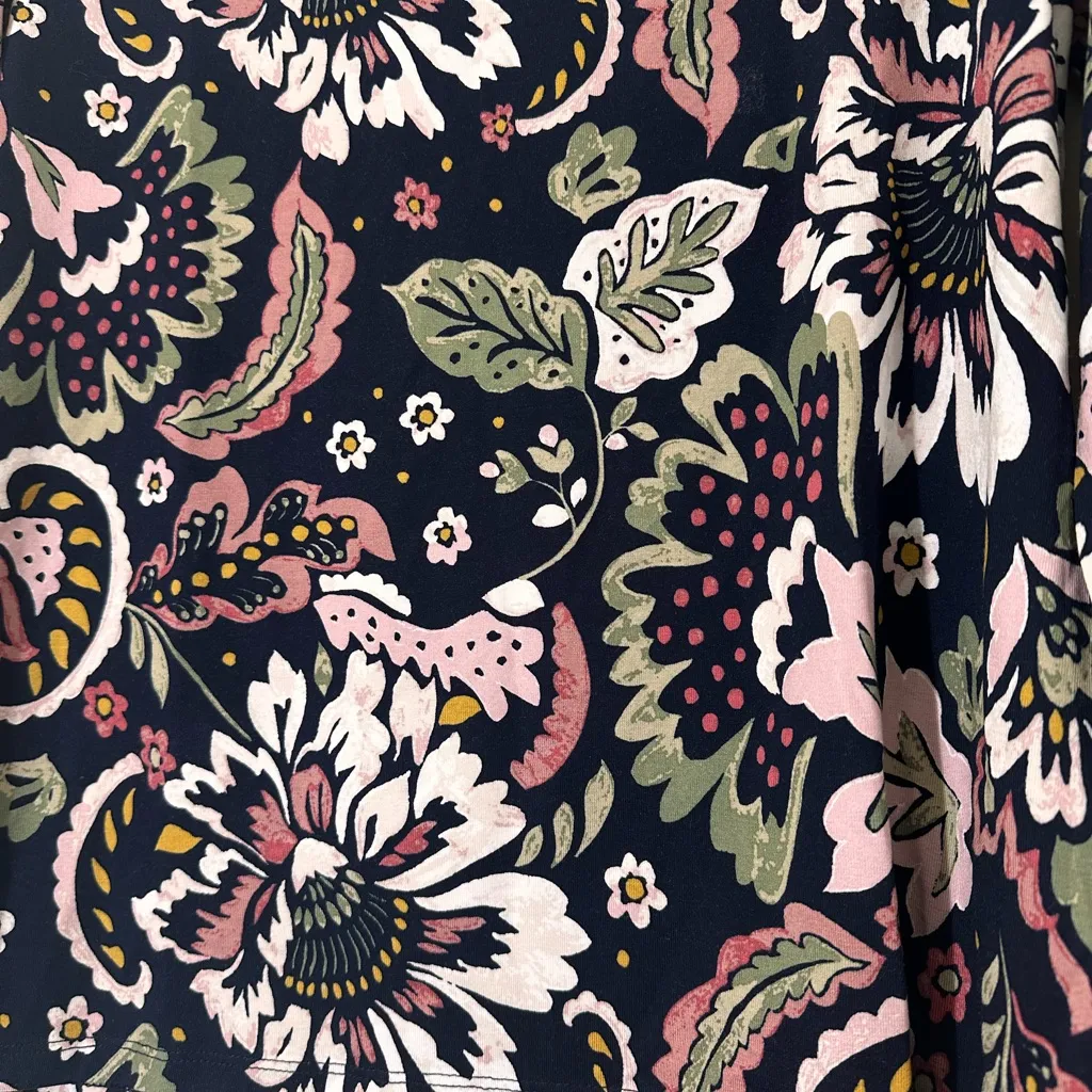 Ann Taylor floral 3/4 sleeve multicolor top size small NWT - Image 11