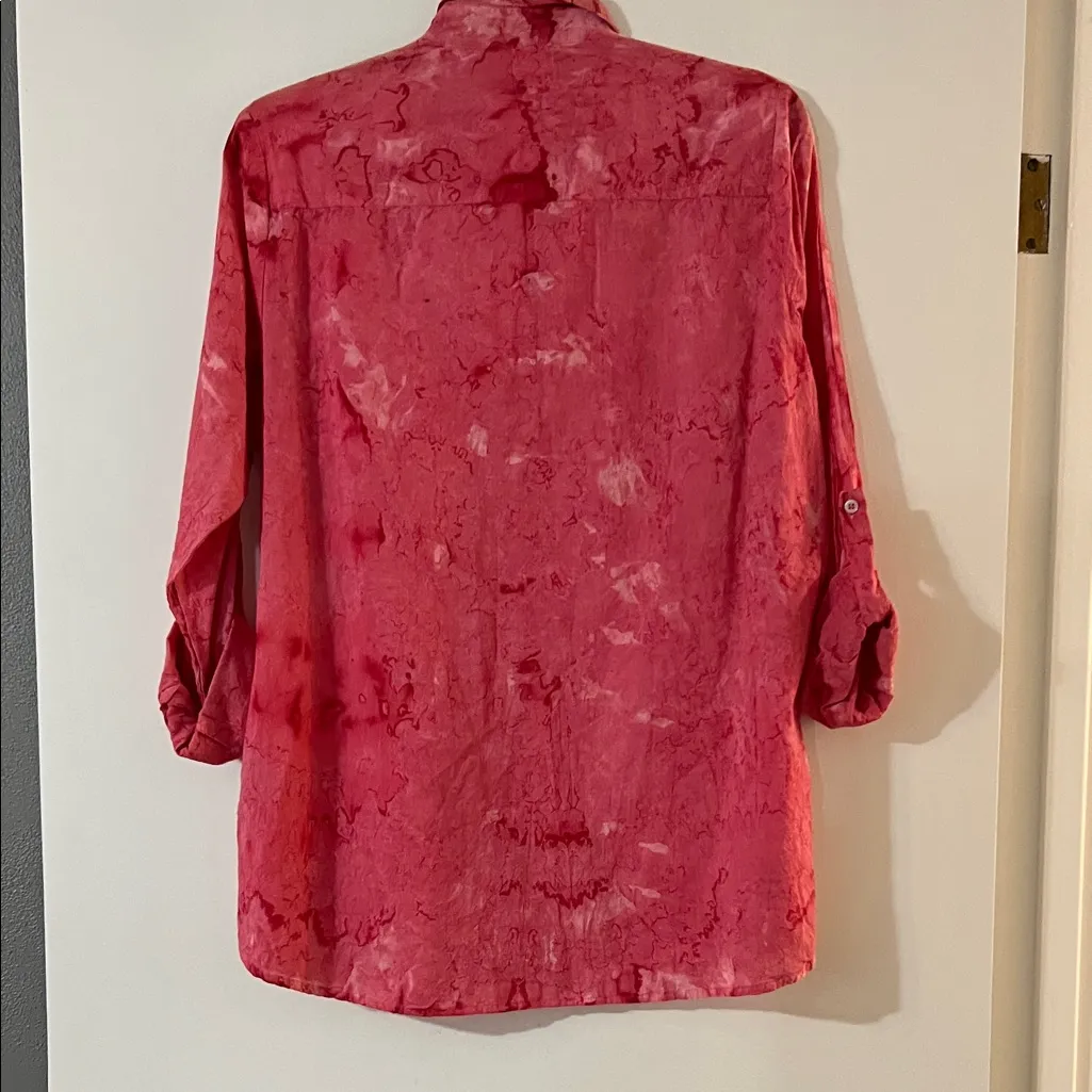 Elegant Red Button Down Shirt for Women Size L - Image 5