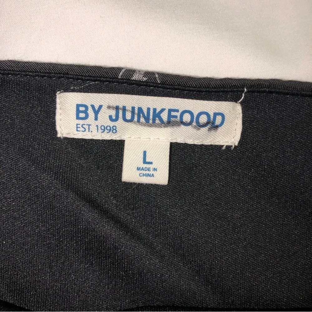 The Flash Sundress By Junkfood Size Large Gray Fit Flare DC Comics Superhero - Image 4