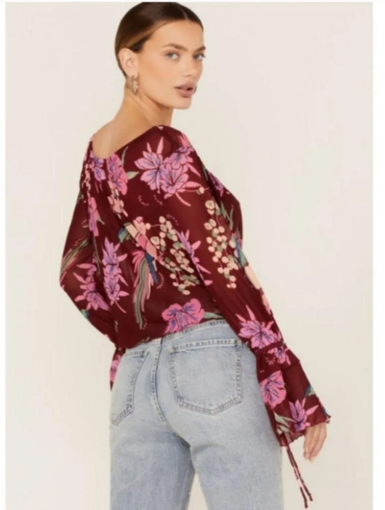 NWT Free People of Paradise Top in Cocoa Combo Bell Sleeves Red Floral Size M - Image 5