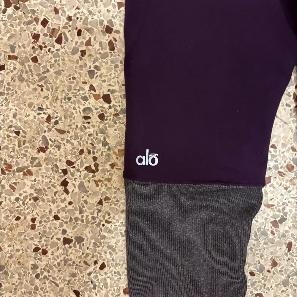Alo Yoga Goddess Yoga Leggings, Size XS - Image 9
