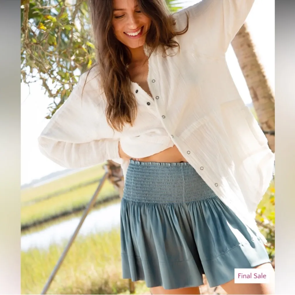 Natural Life Daisy Skort in Seafoam‎ - Image 2