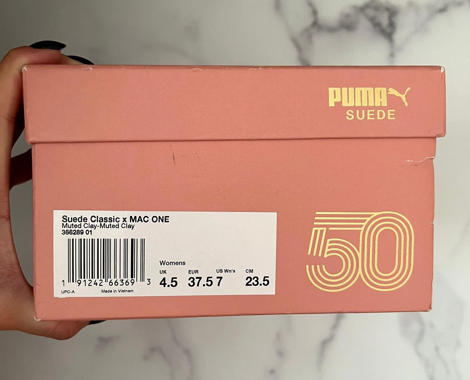 x MAC Cosmetics Crème d'Nude Pink Classic Suede Sneakers Size 7 Rare - Image 15