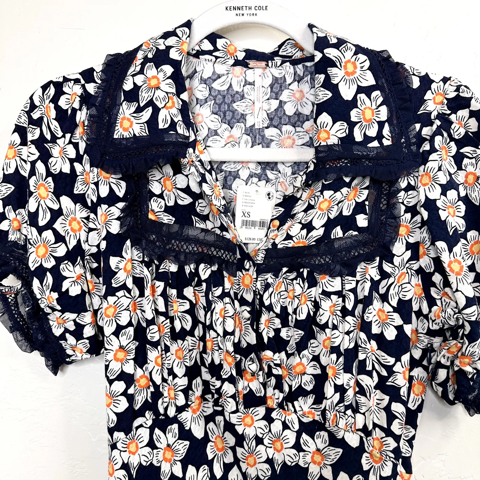 Free People NWT Navy Warm Glow Floral Daisy Lace Puff Sleeve Mini Dress XS - Image 4