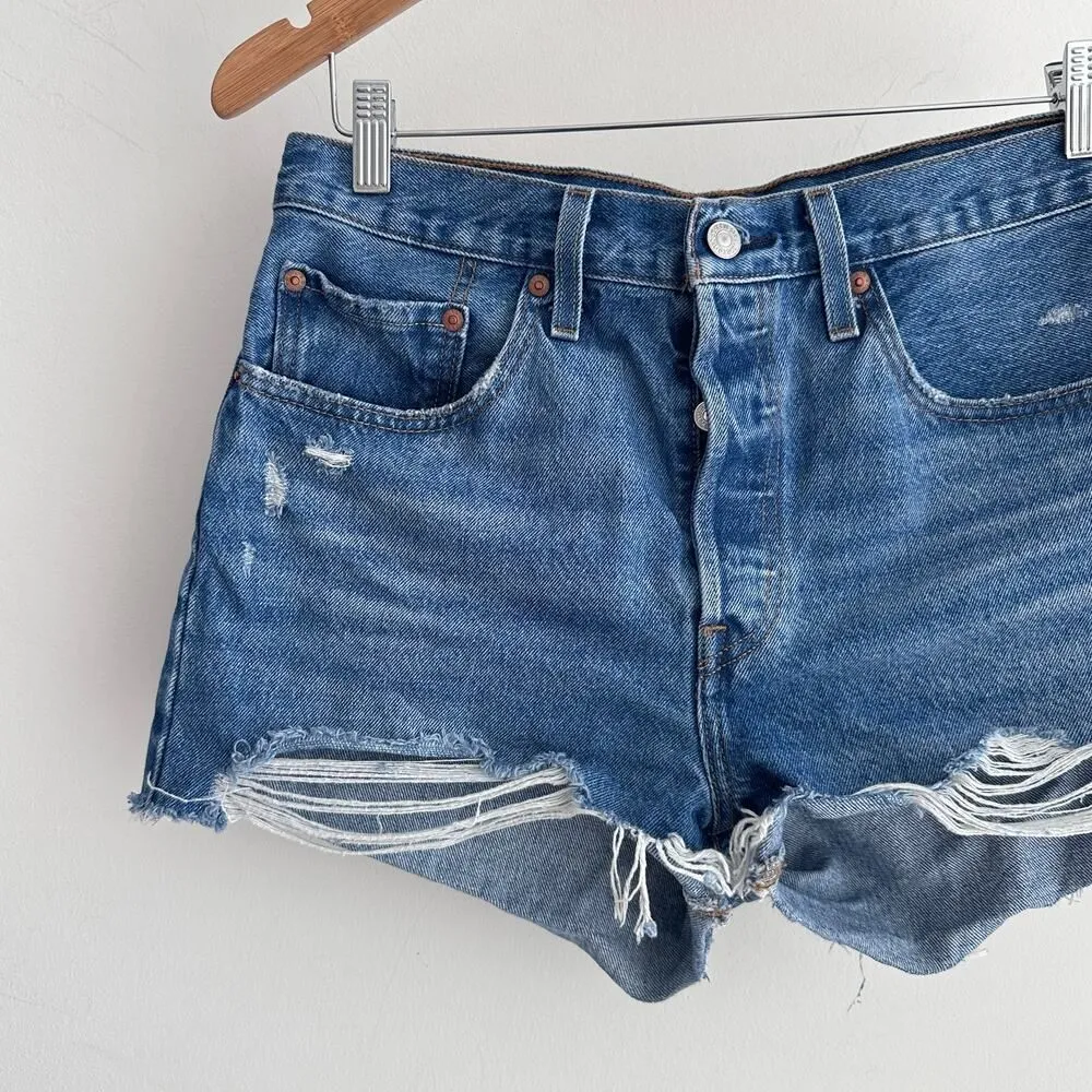 Levi's 501 denim jean shorts distressed - Image 4