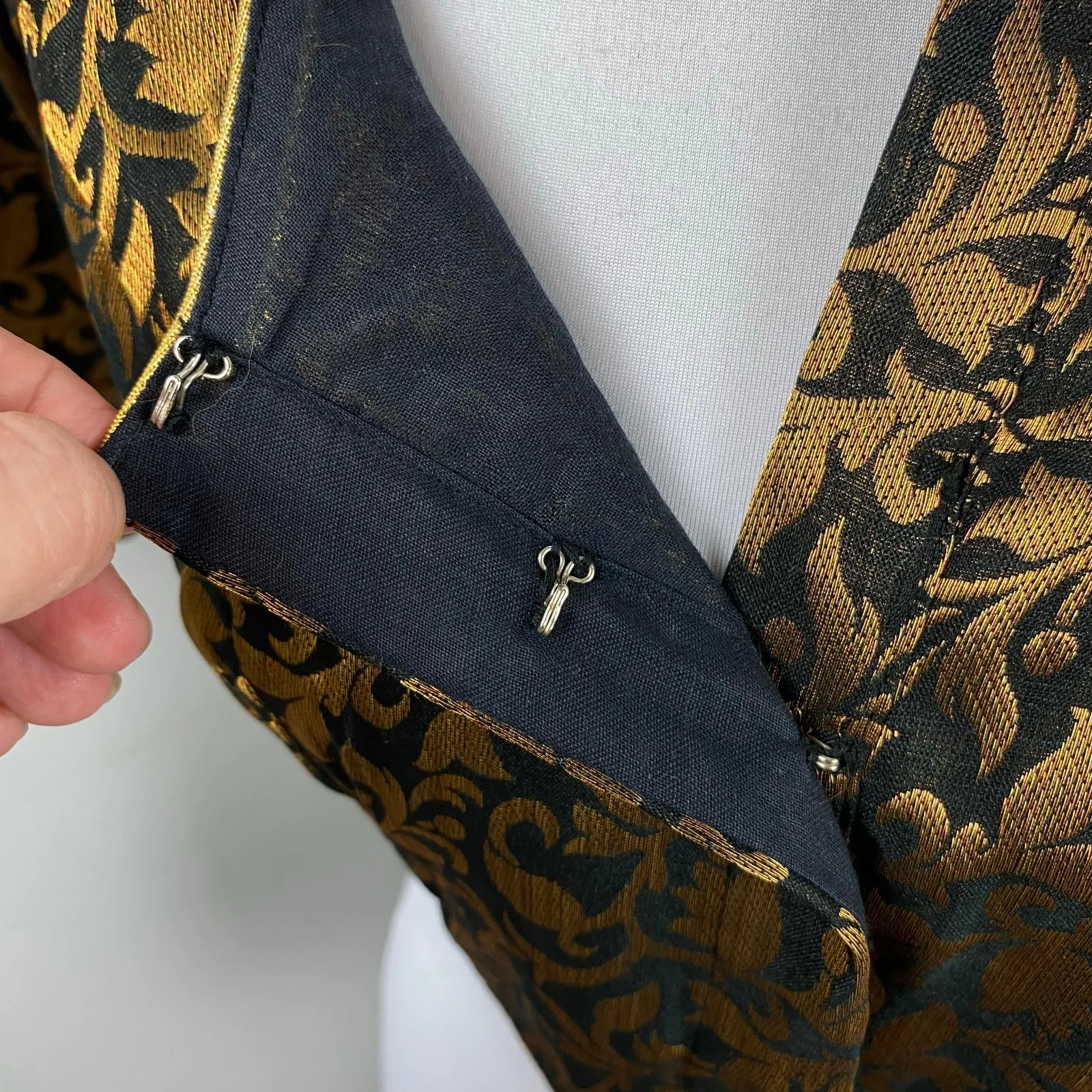 Chandrakala Black and Gold Brocade Half Sleeve Saree Blouse Top Medium - Image 5