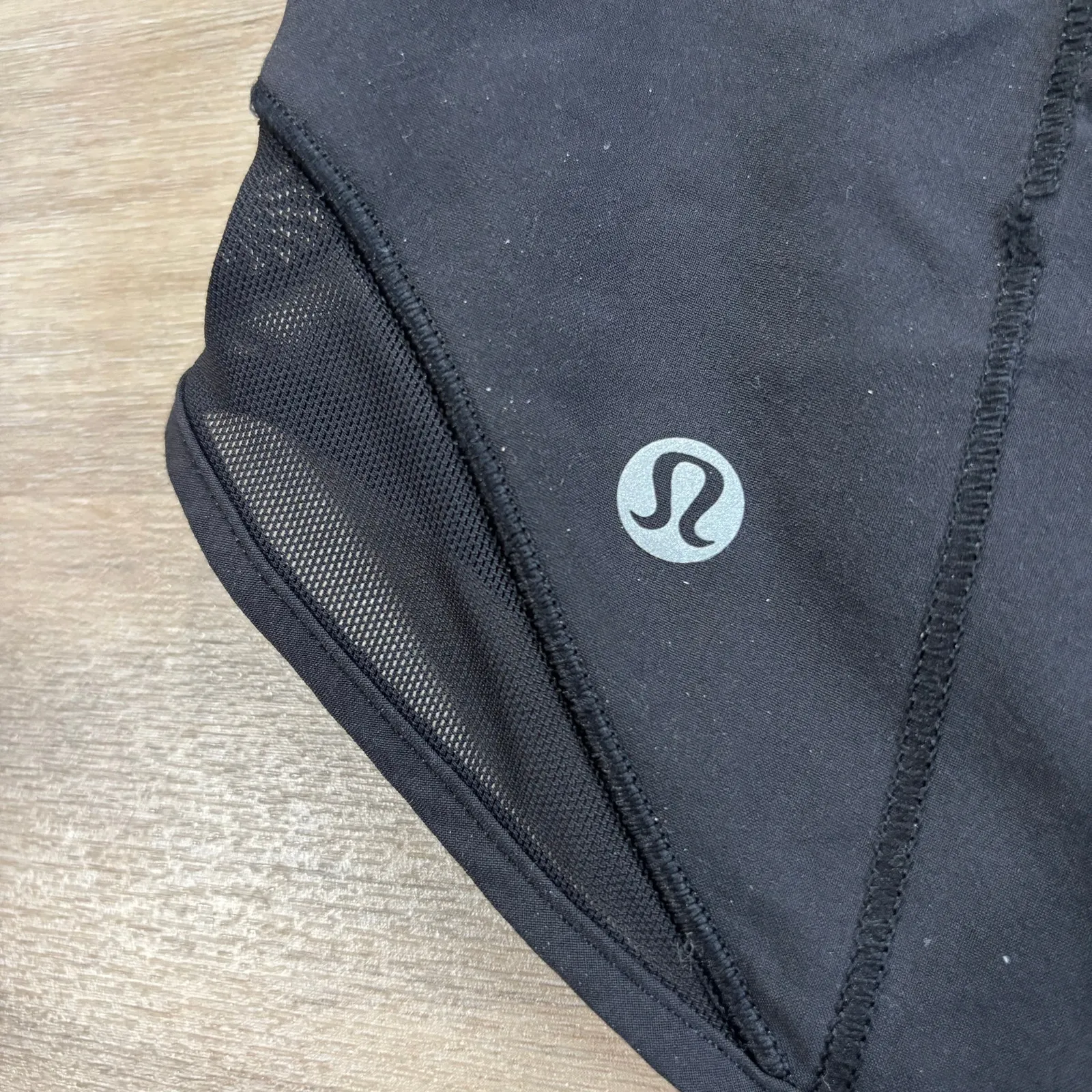 Lululemon Hotty Hot Short High-Rise Long 4" Women Size 12 Black - Image 4