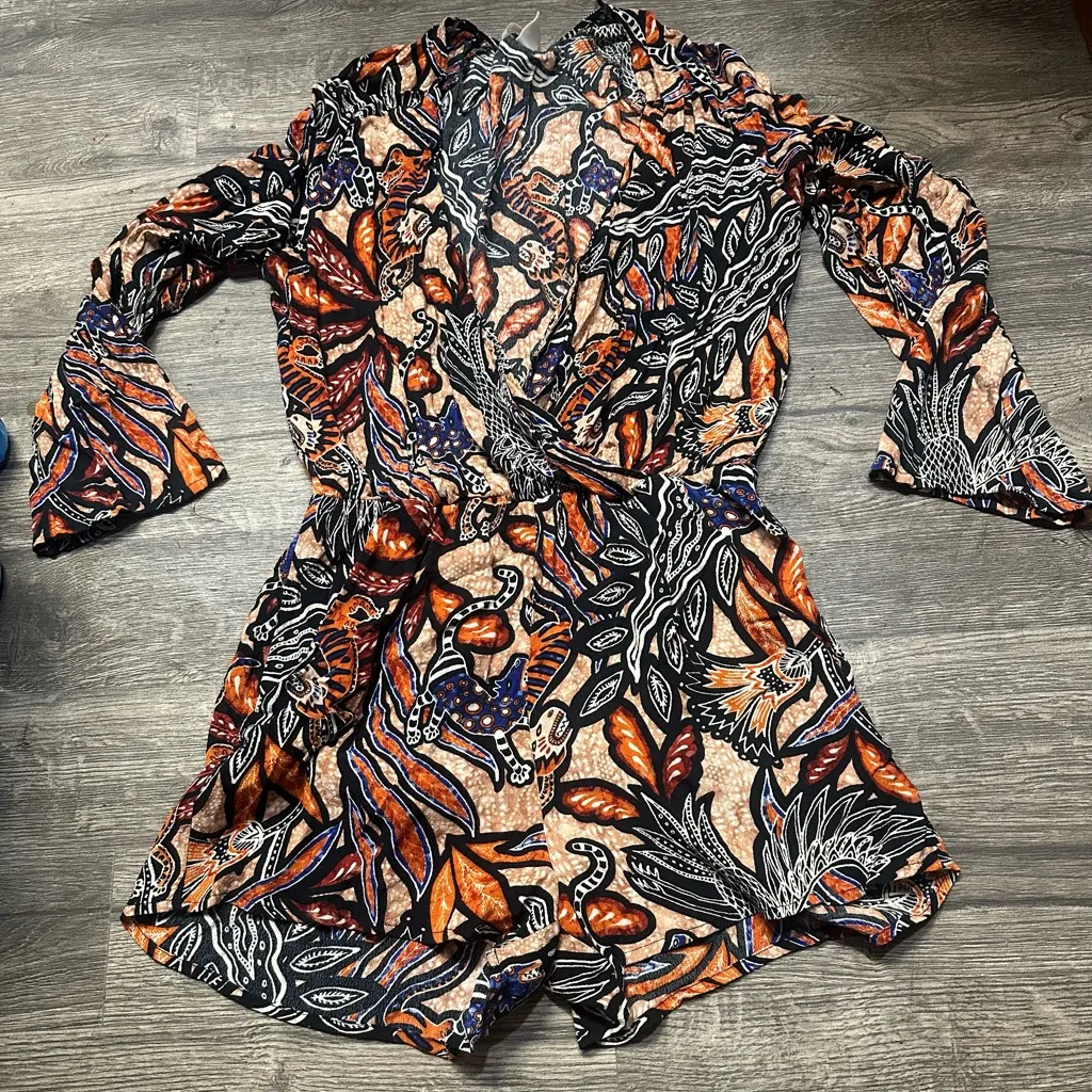 H&M  
Multicolor Patterned jumpsuit - Image 3