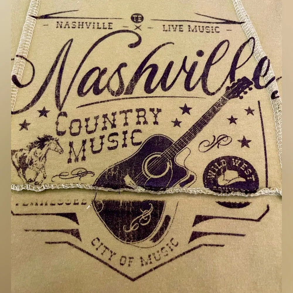 Nashville Country Western Music Festival Women's Green Crop Top Size M - Image 3