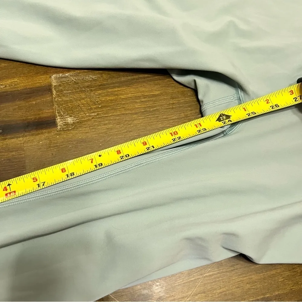 Savvi Green Leggings Workout Gym Athletic Pants M Size M - Image 9