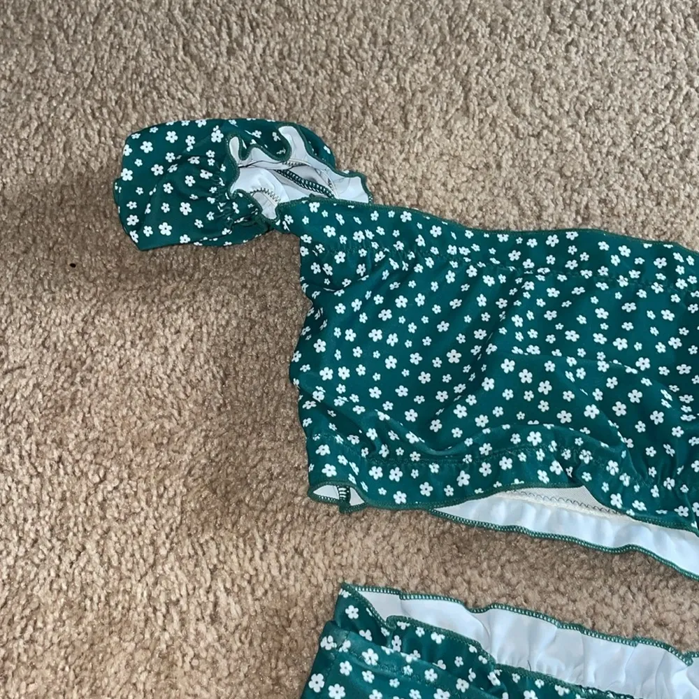 SHEIN green and white Floral Ruffled Bikini Set size medium high waisted - Image 8