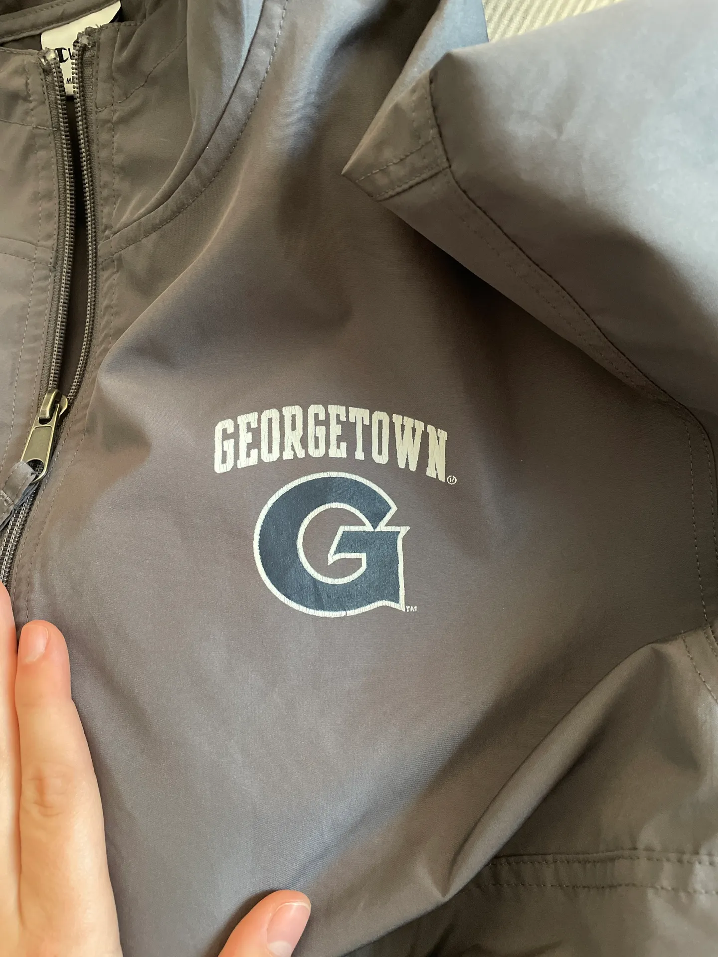 Champion georgetown windbreaker - Image 4