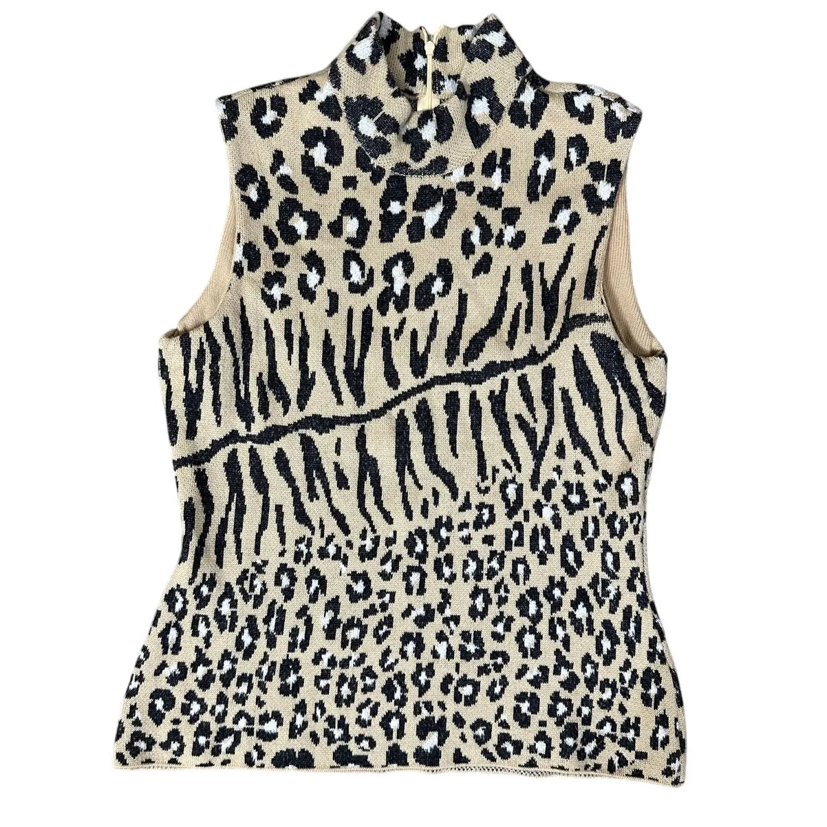 St. John Collection Vintage Animal Print Sweater Twinset - Image 6