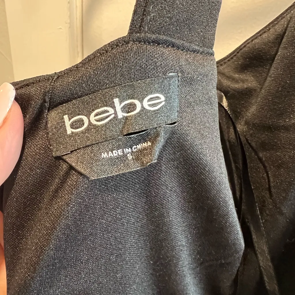 Bebe Elegant Black Sleeveless Dress - Image 2