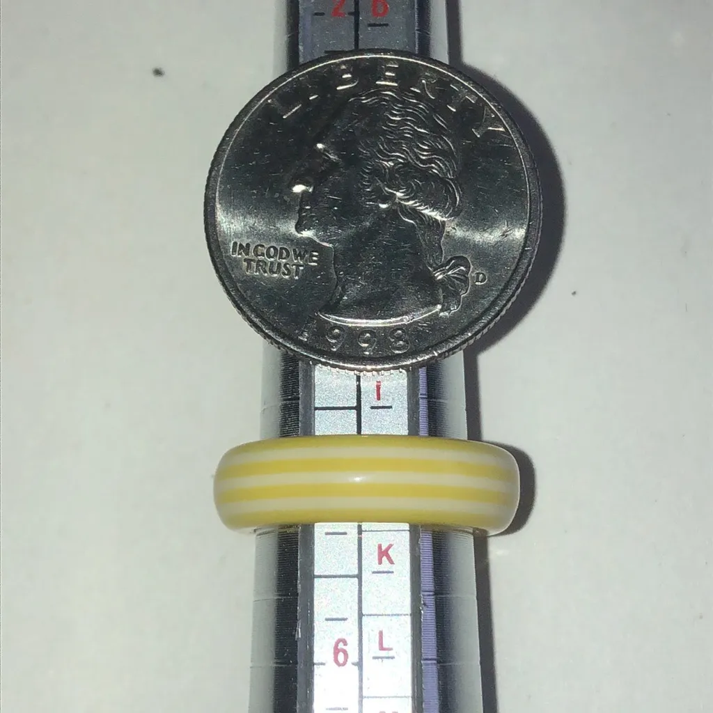 Size 5 Yellow White Striped Boho Ring - Image 5