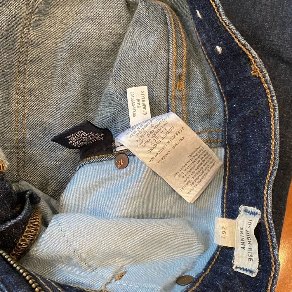 Madewell Tall 10" High-Rise Skinny Jeans in Hayes Wash size 26T - Image 3