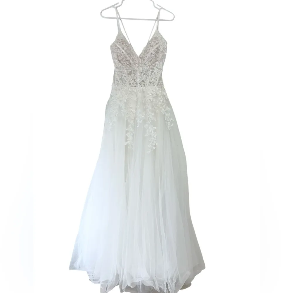 Lulus Luxury White Sheer Tulle Embroidered Beaded Bridal Gown Size Large NWT - Image 5