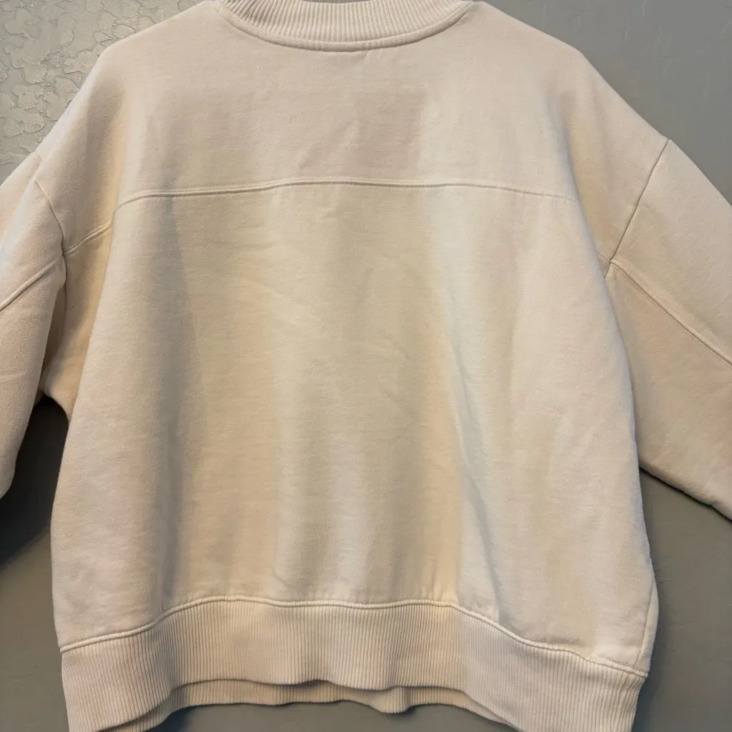 A New Day  bundle of two off white pullover sweatshirts size XL - Image 9