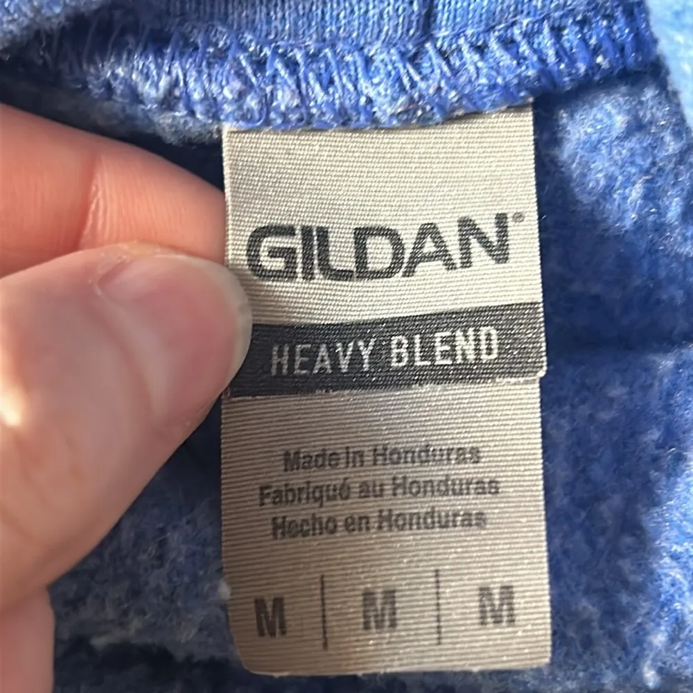 Forever 21 and Gildan Unisex Pullover Sweatshirt Hoodie - Image 6