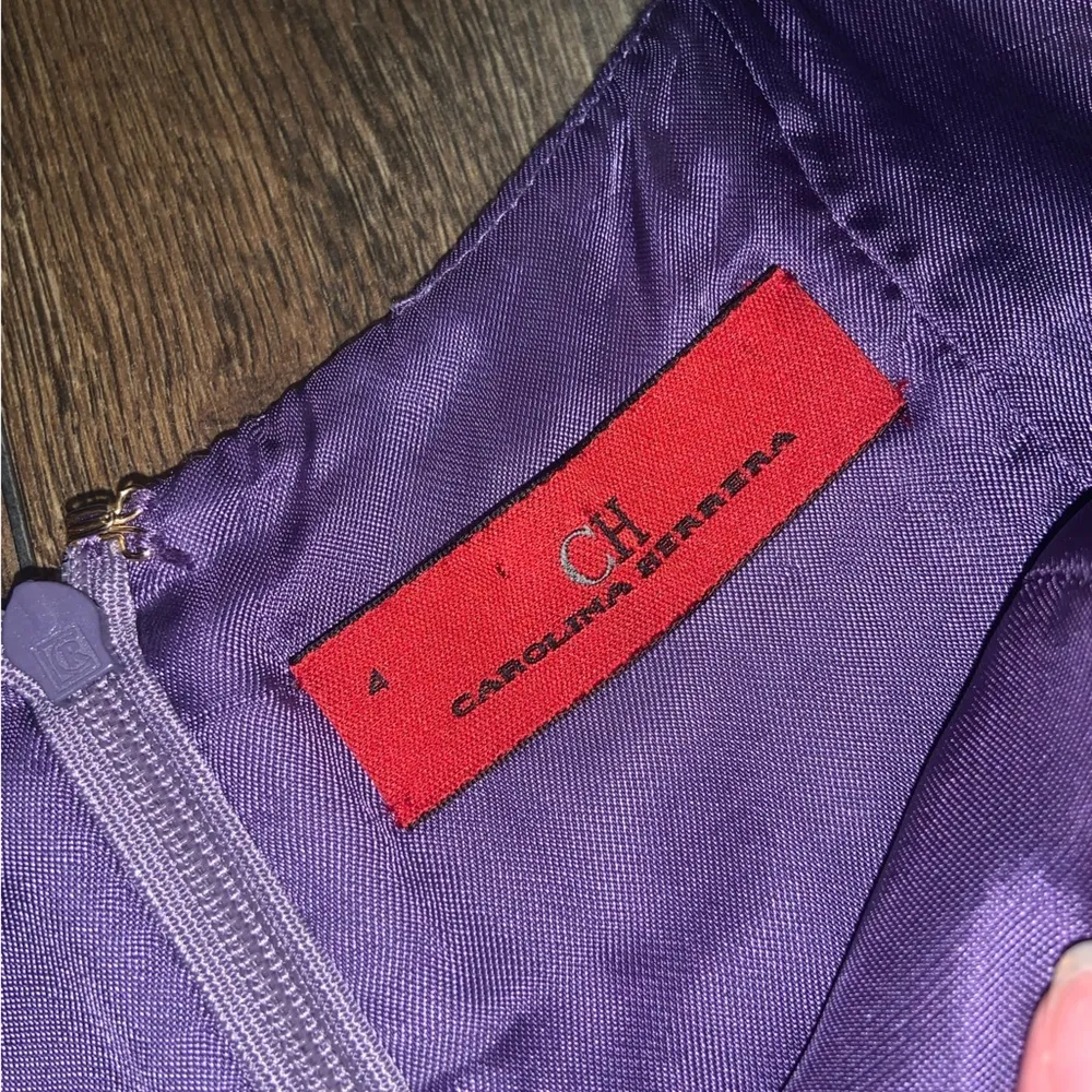 Elegant Purple Sleeveless Carolina Herrera woven knit classic formal party fall - Image 5