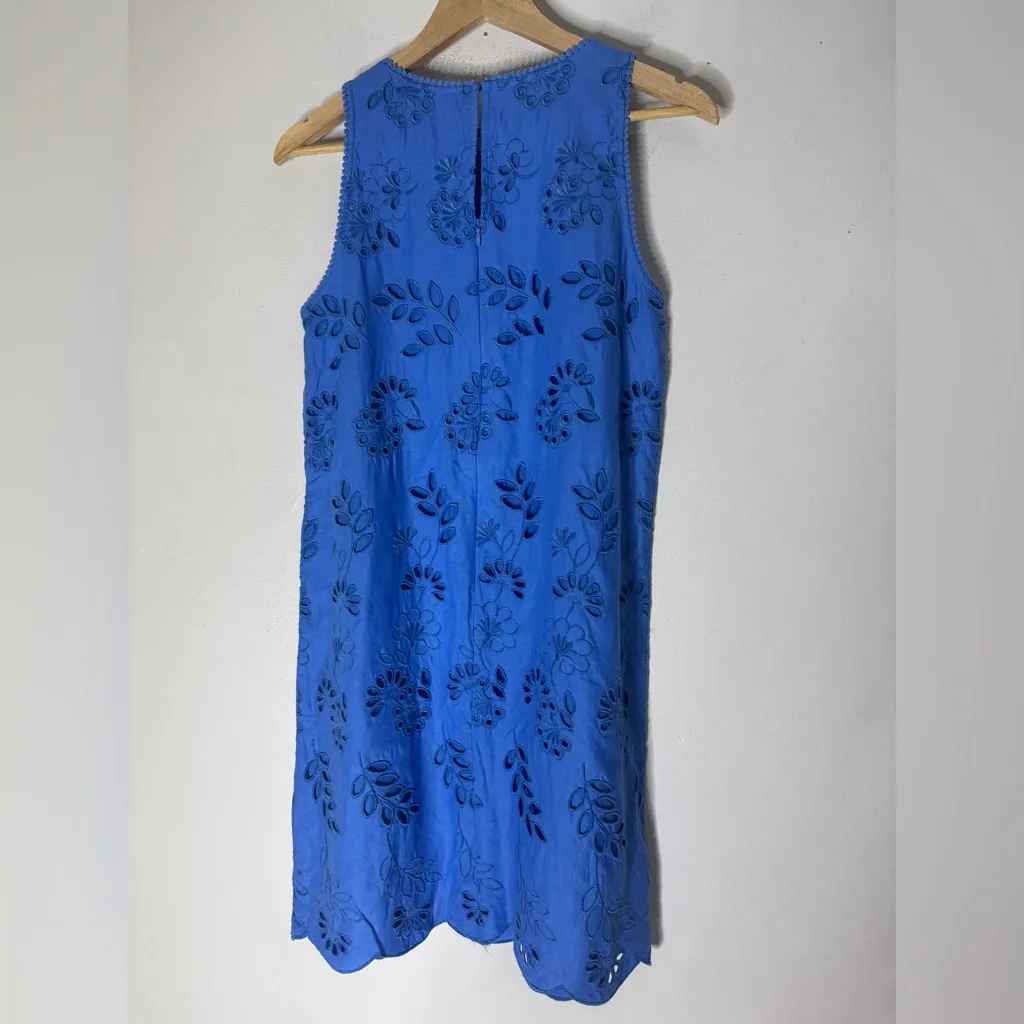 Ann Taylor‎ Womens Mini Shift Dress Size 8 Blue Floral Eyelet Sleeveless Summer - Image 2