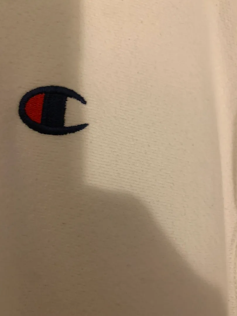 Champion hoodie  - Image 3
