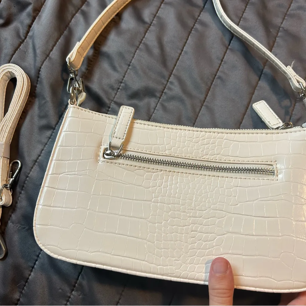 White Croc/Snake Skin Shoulder Bag - Image 3