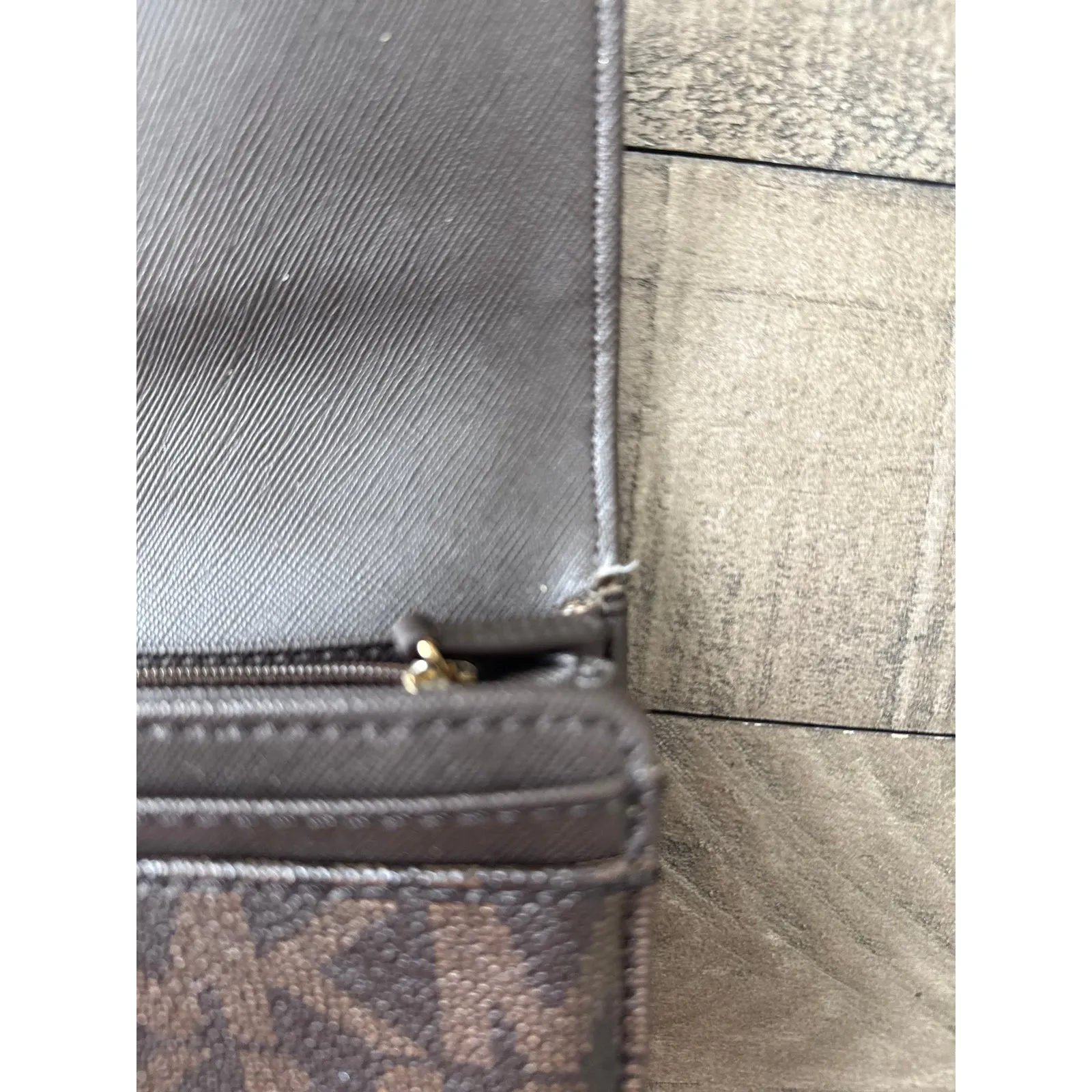 Michael Kors Fulton Carry All Brown Signature Logo Wallet - Image 7