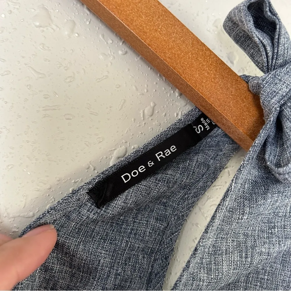 Doe & Rae Grey V-Neck Wide Leg Jumpsuit Small Jumper Casual Formal - Image 4