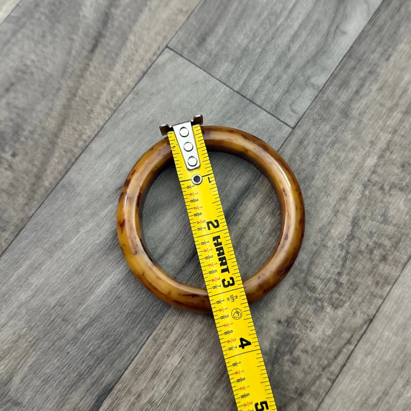 Vintage retro Tortoise shell brown bangle bracelet - Image 3