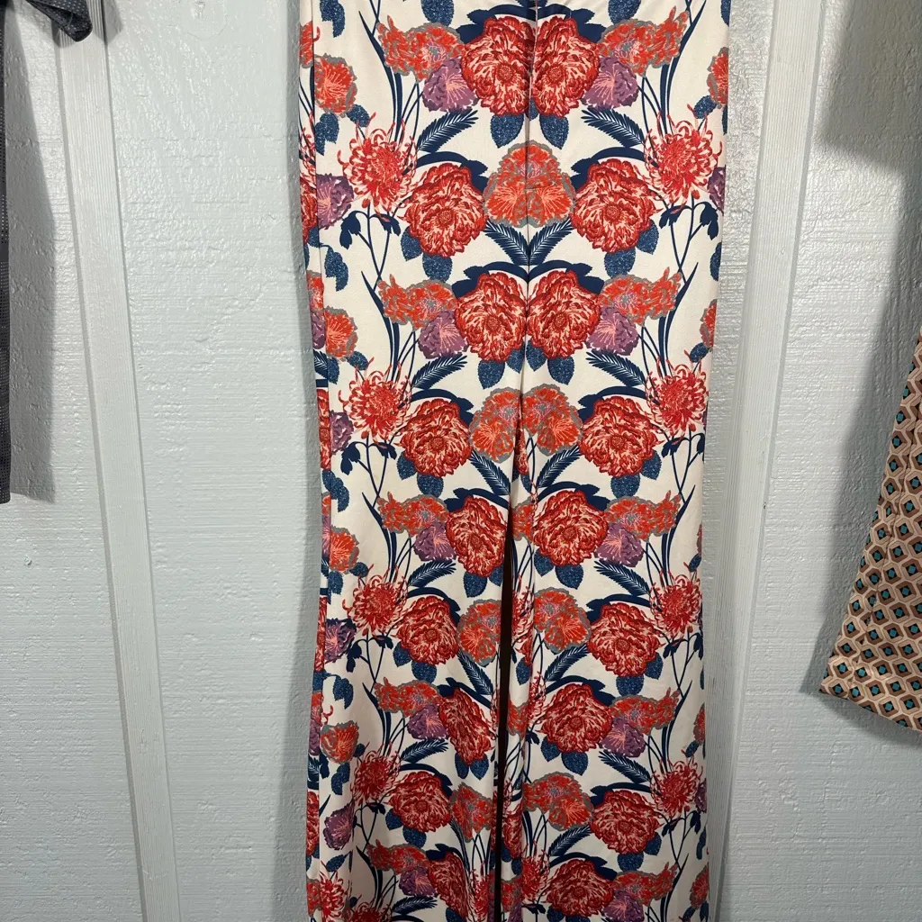 Jealous Tomato Floral Boot Cut Flare Leg Pants Size Small EUC - Image 2