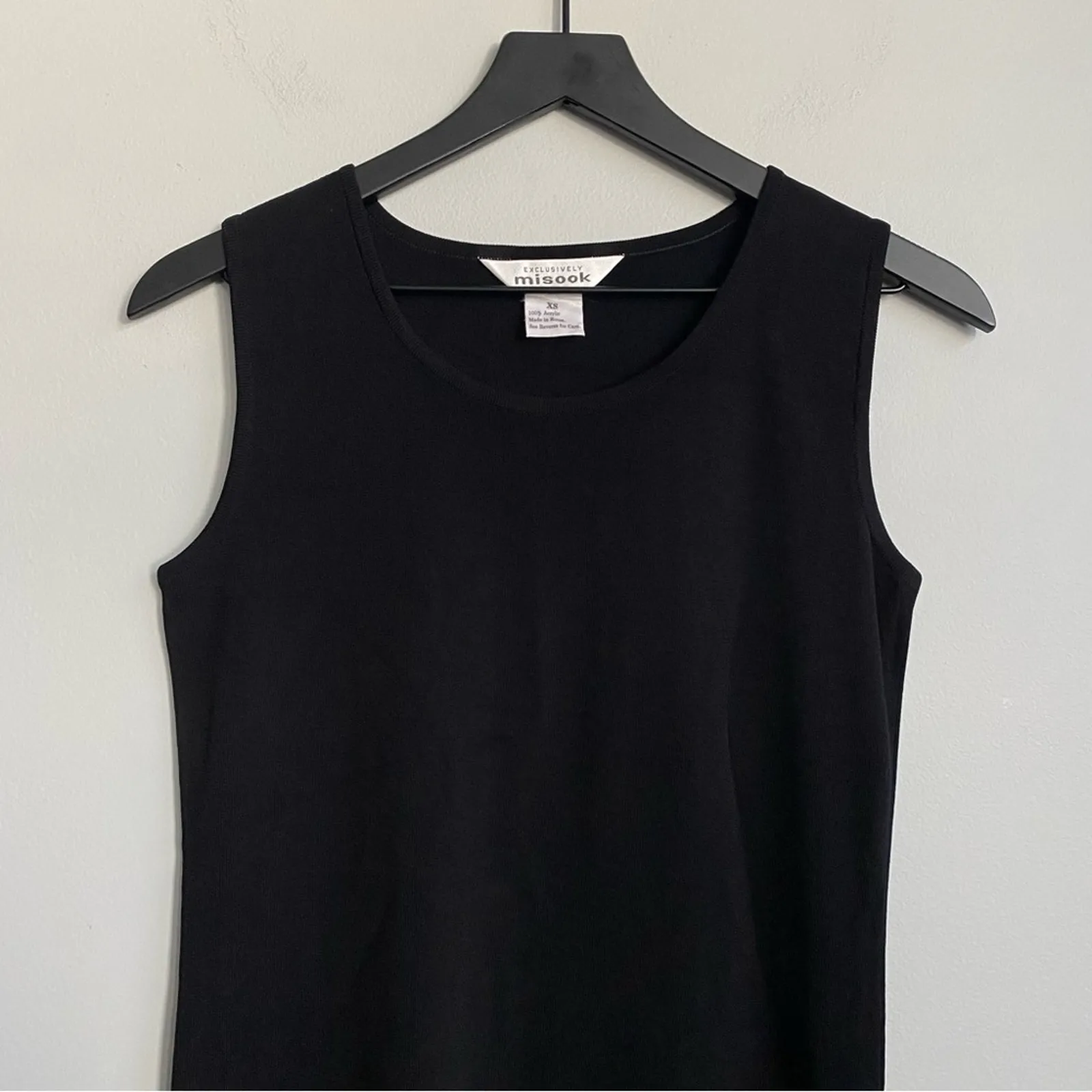 Exclusively Misook Sleeveless Black Dress - Image 4