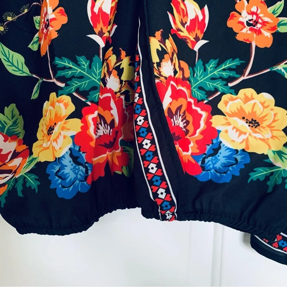 Women's Black Floral Print Batwing Sleeve Top | Size: L - Image 8