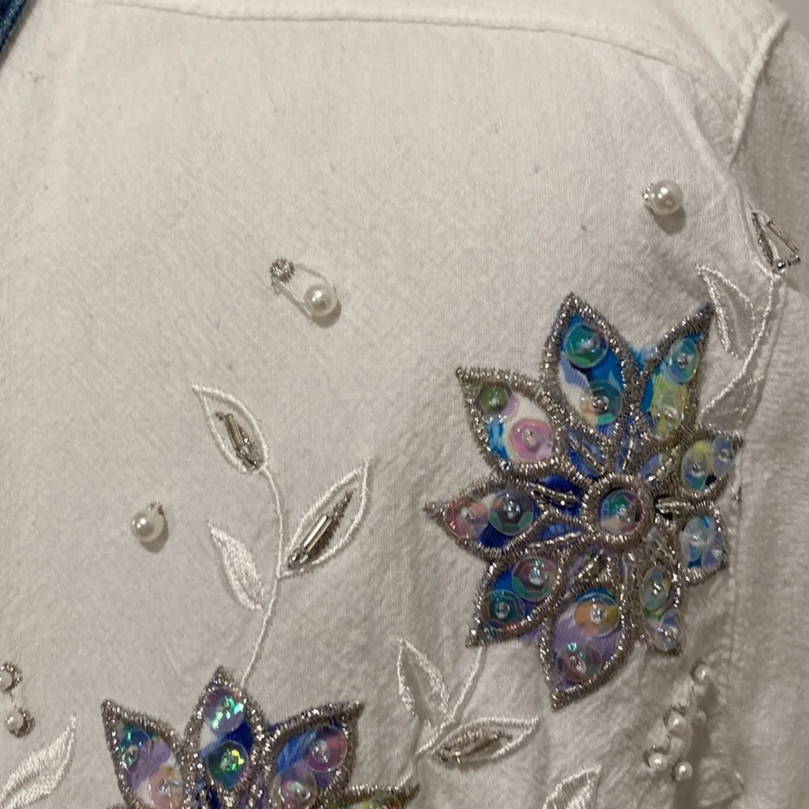 Vintage Womens Shirt Large Western Denim Chambray Embroidered Pearl Sequin Top White - Image 7