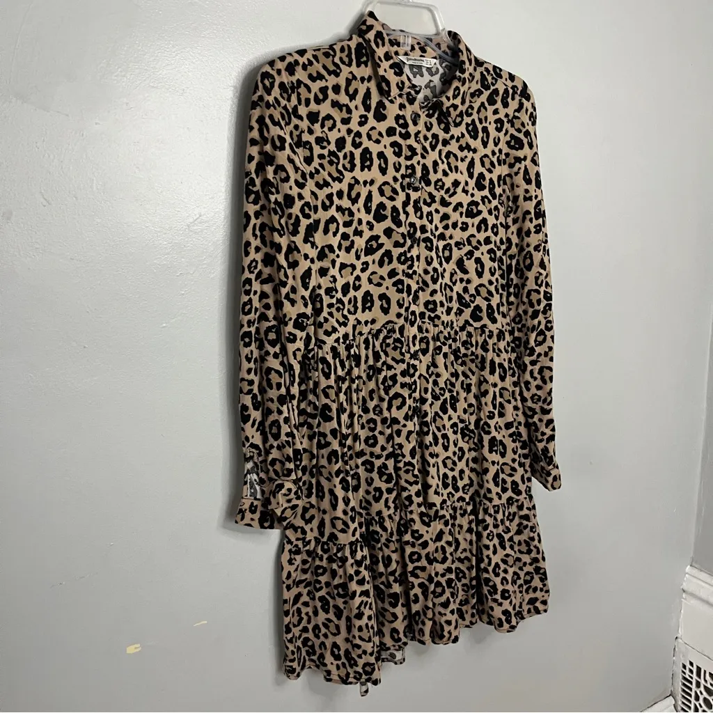 Stradivarius Brown Leopard Long Sleeve Dress - Image 2