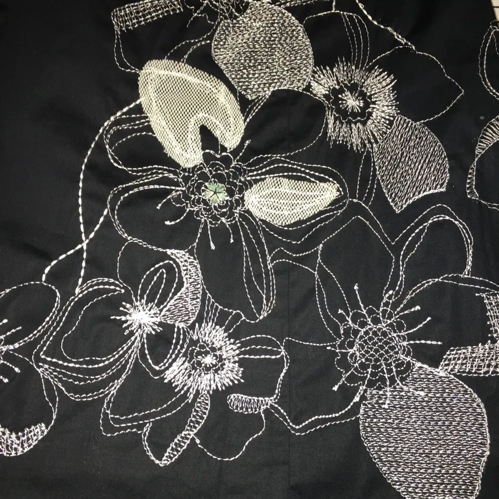 🎁CYNTHIA STEFFE Black Strapless Embroidered dress - Image 5