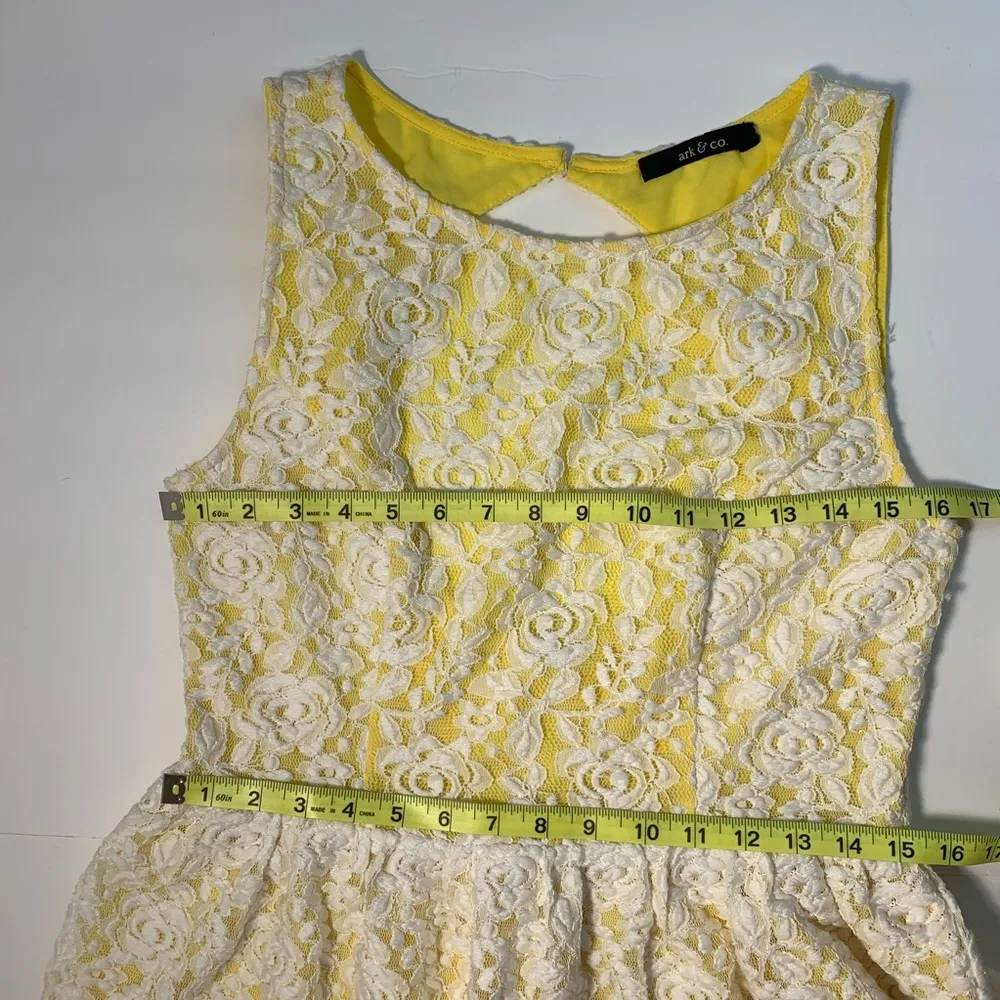 Ark & Co. Open Back Lace Dress Size M - Image 14