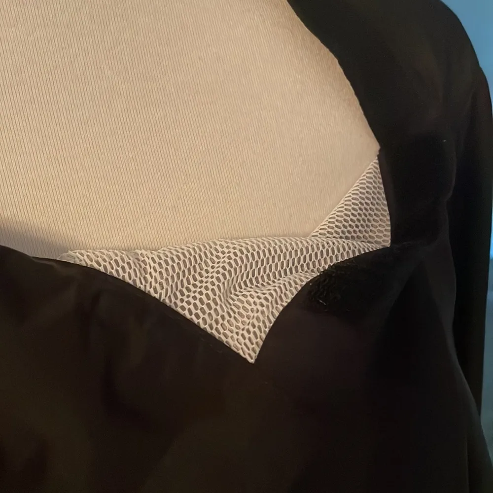 Coolest Velcro Black PE Nation Windbreaker Size M - Image 2